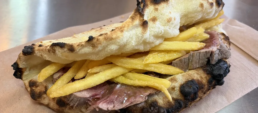 Pizzas Napolitanas & Panuozzos artesanais na Barra Funda